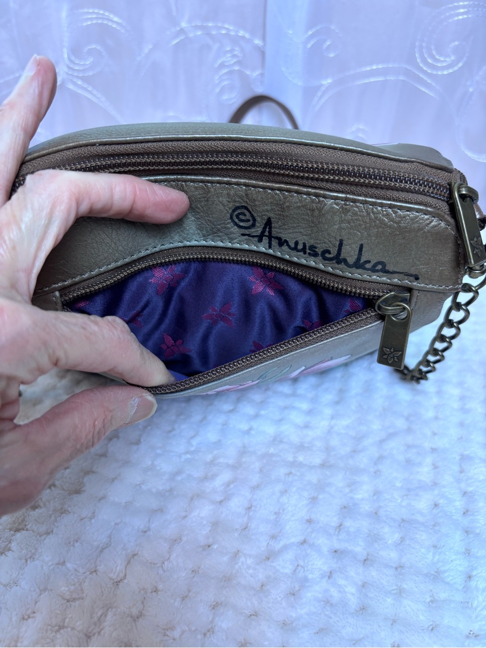Anuschka Olive Leather Crossbody with Hand-Painted Butterflies & Florals - Picture 14 of 16